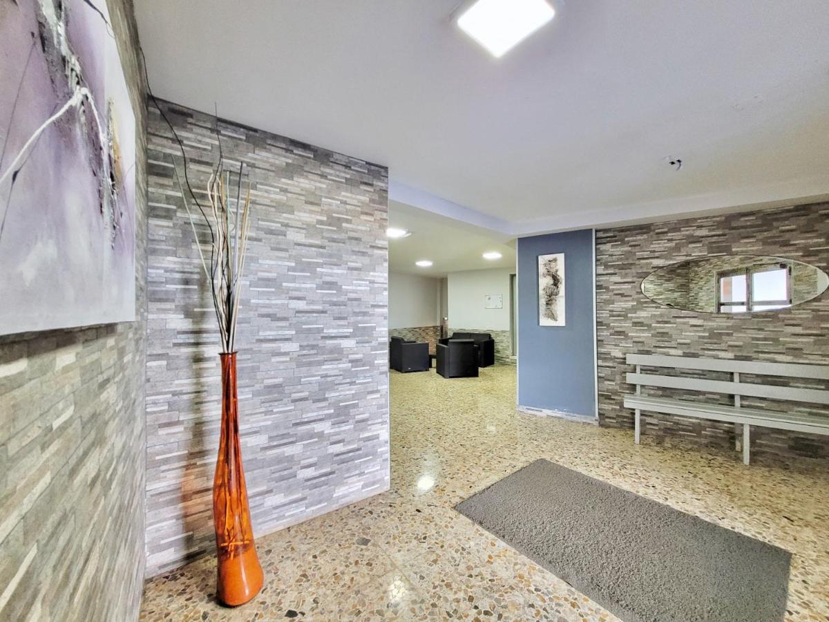 Coastal Vibe Apartment กาโกรอนเต ภายนอก รูปภาพ